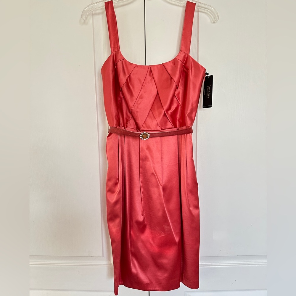 Laundry By Shelli Segal Coral Satin Midi Dress - size 4